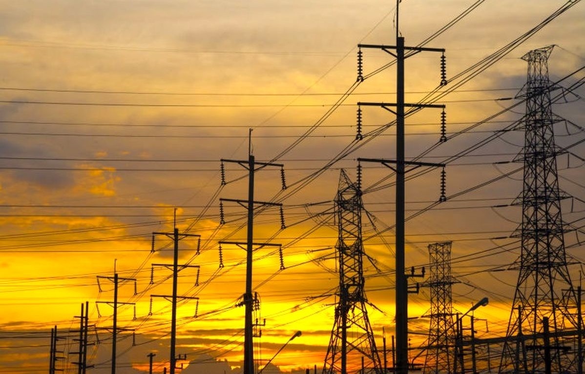 هشدار شرکت توزیع نیروی برق خراسان شمالی نسبت به افزایش مصرف برق مشترکان


